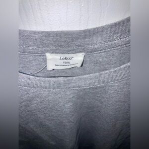 J.o&co Gray Cropped Short Sleeve Top